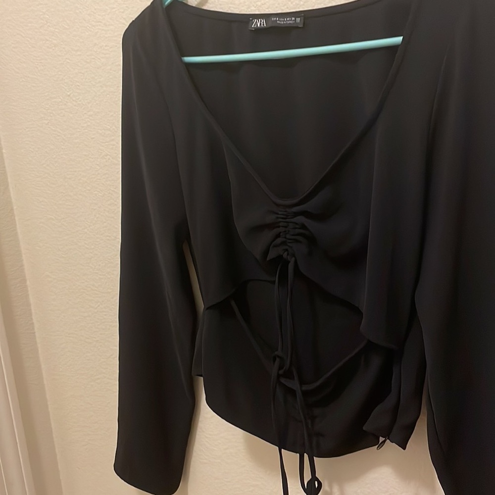 ZARA RUCHED CUT OUT TOP - Picture 6 of 9